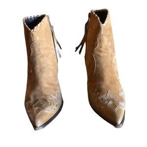 Antonio Melani leather boots